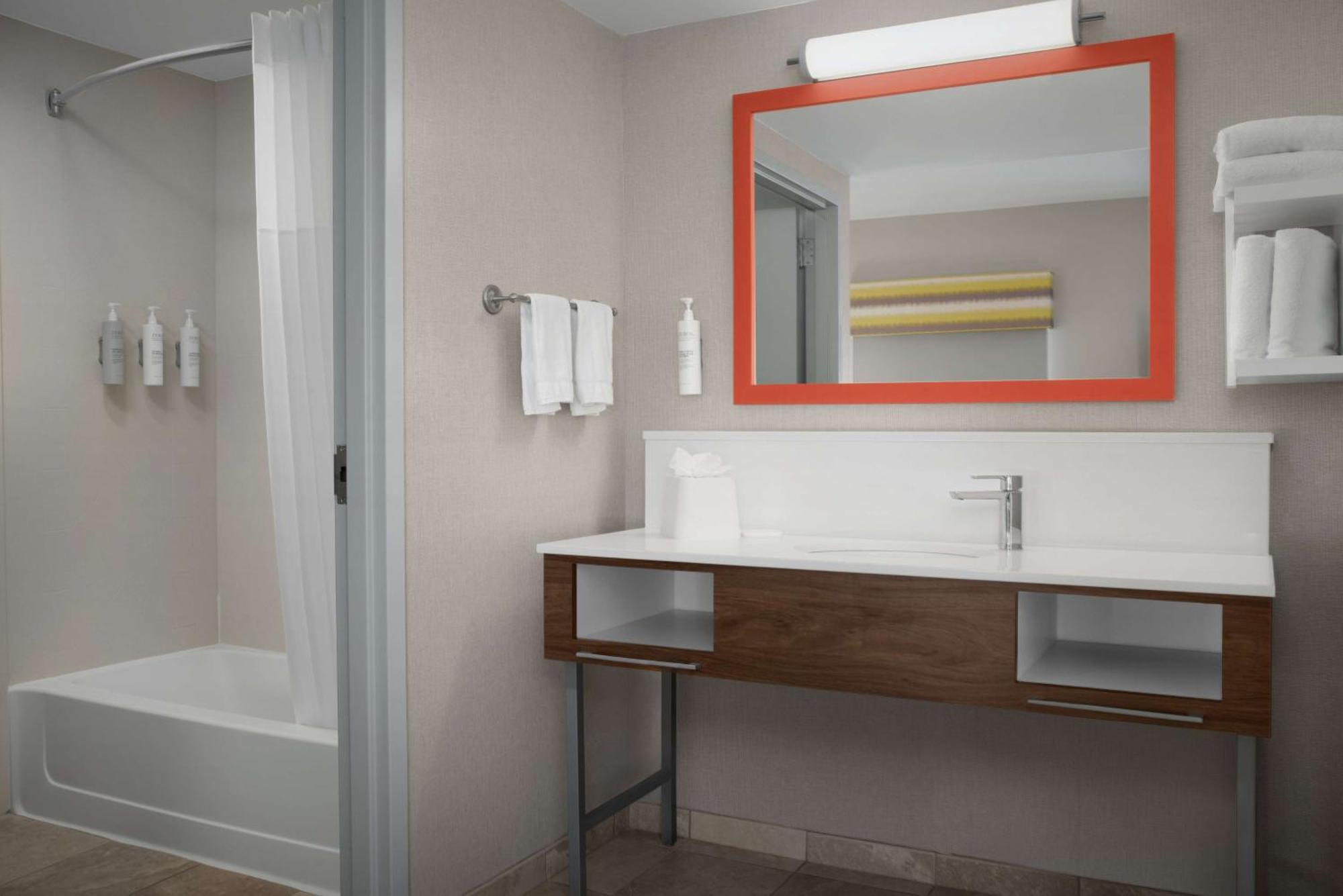 Hampton Inn & Suites-Knoxville/North I-75 Екстер'єр фото