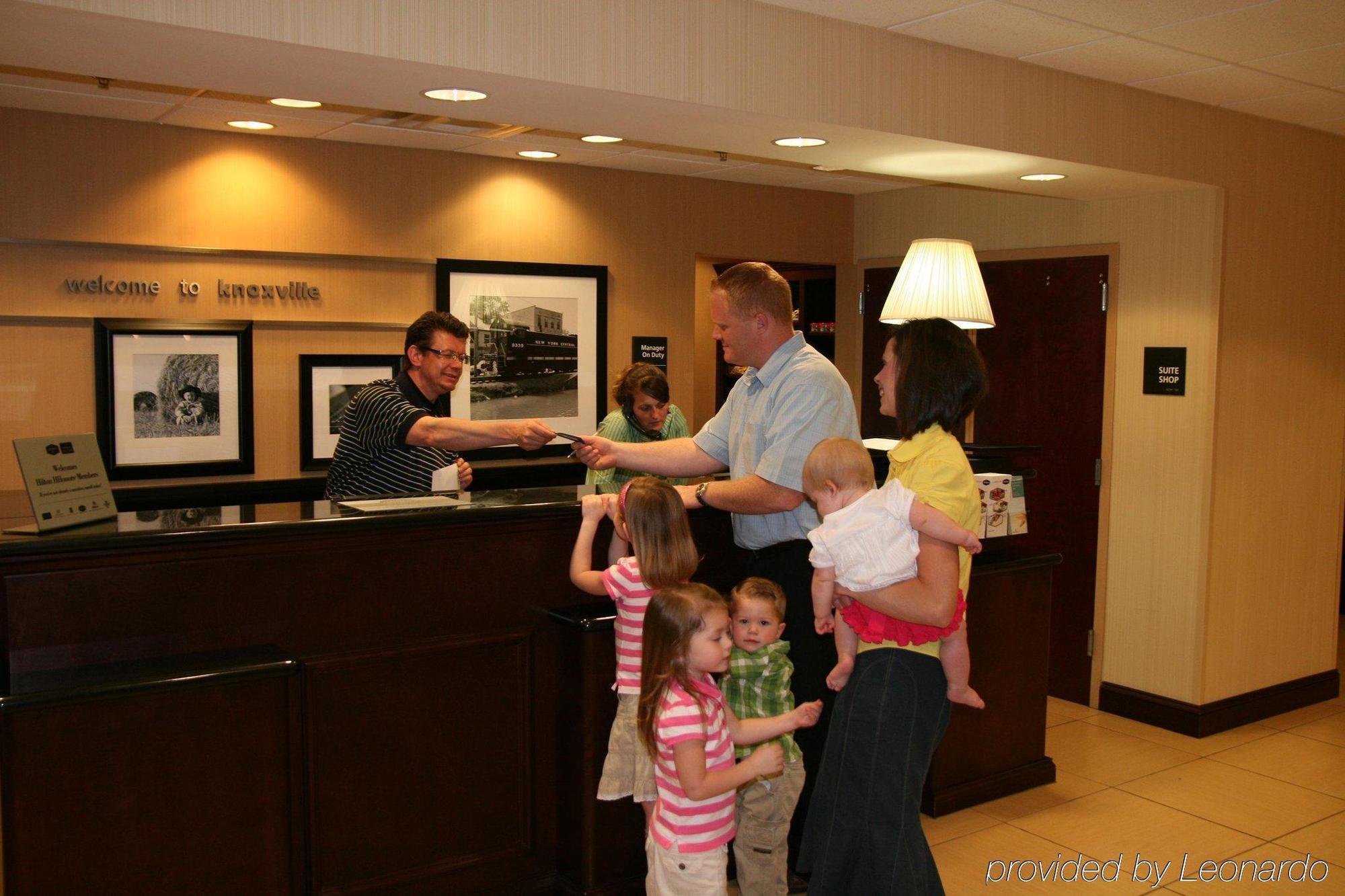 Hampton Inn & Suites-Knoxville/North I-75 Екстер'єр фото