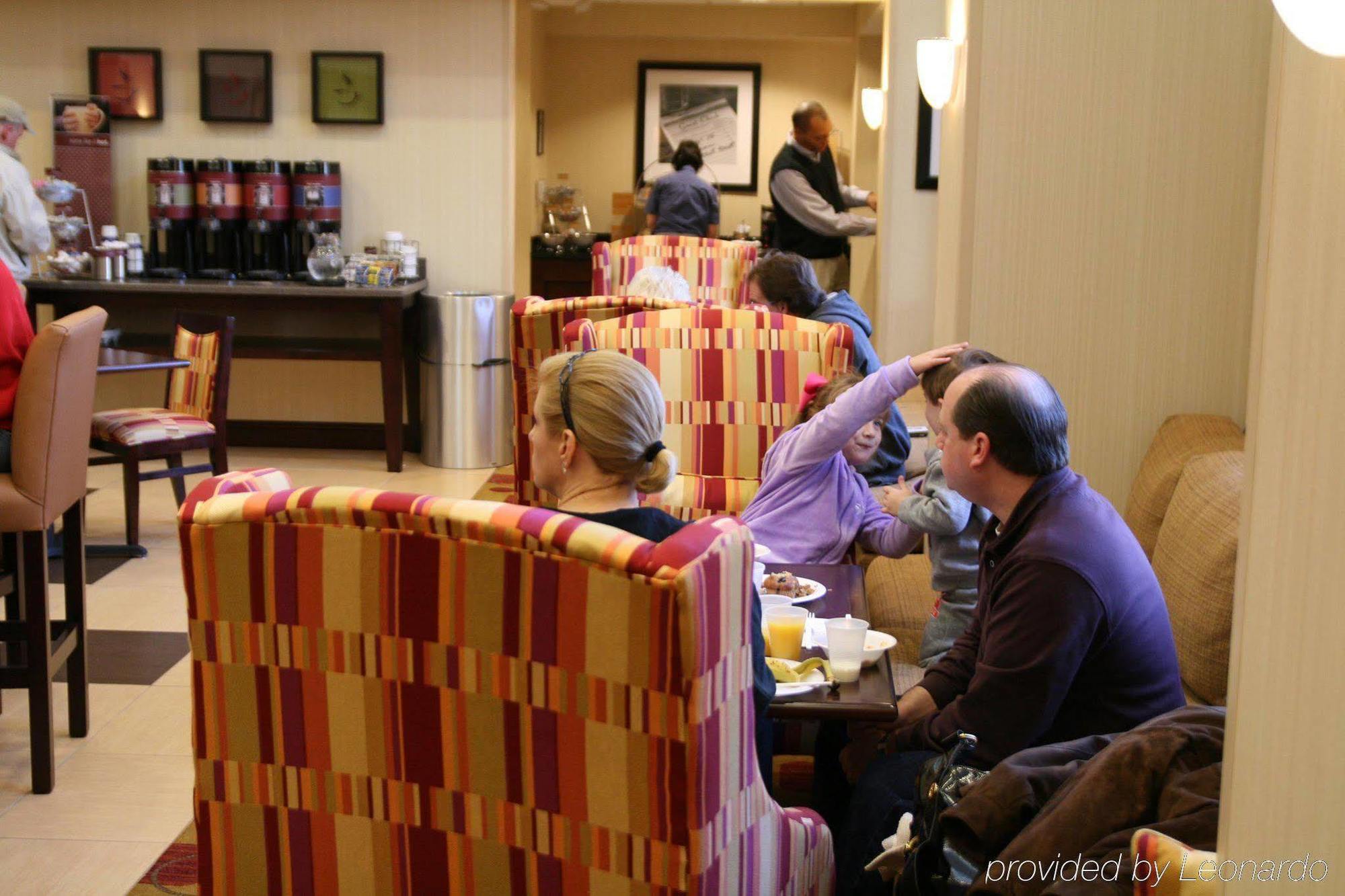 Hampton Inn & Suites-Knoxville/North I-75 Ресторан фото